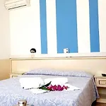 Rivazzurra Otel Trebbiantico