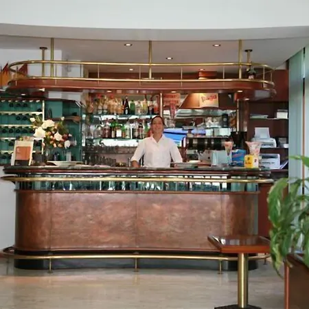 Rivazzurra 3* Trebbiantico